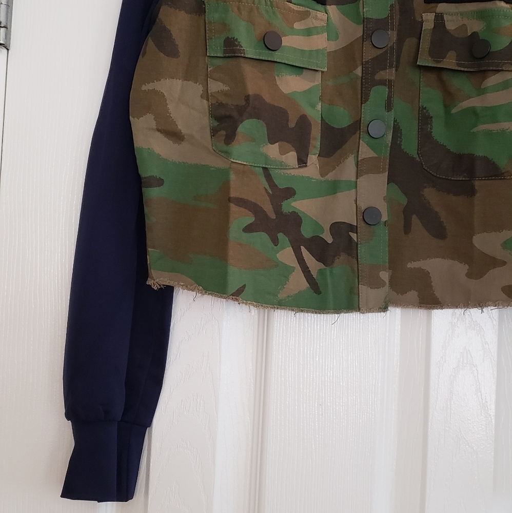 Jacket - Picture 3 of 3